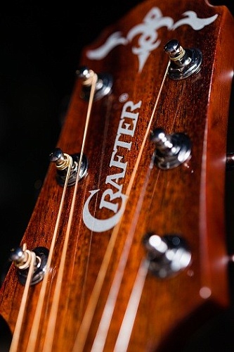 CRAFTER D-8/TS Акустическая гитара шестиструнная с чехлом