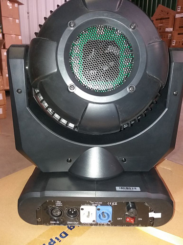 Big Dipper LM280 NEST MOVING BEAM Моторизированная световая "голова", 19х15 Вт, RGBW