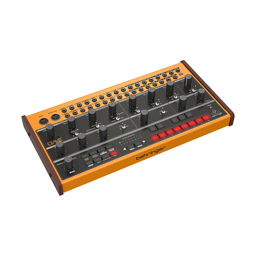 Behringer CRAVE Аналоговый полумодульный синтезатор