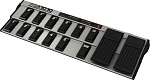 Фото:Behringer FCB1010 MIDI-контроллер