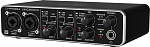 Фото:Behringer UMC204HD USB-аудиоинтерфейс
