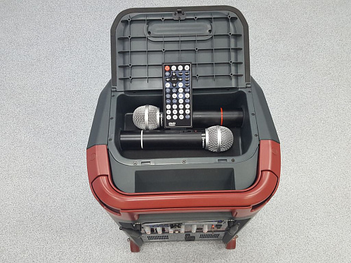 Soundking WI08D-1 Комплект акустической системы, микшер, усилитель, микрофоны, 65 Вт