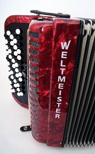 Weltmeister Romance602-II-72/60-RD Romance 602 Аккордеон кнопочный 60/72/II/3, красный