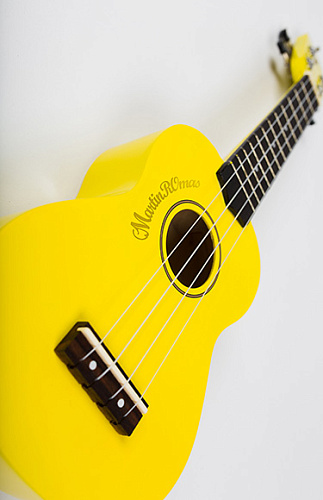 MARTIN ROMAS MR-21 YW Укулеле сопрано