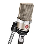 :Neumann TLM 102   