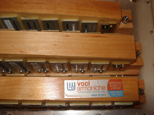 Weltmeister Saphir-IV-120/41-BK-IS Saphir Аккордеон 41/120/IV/11/5, черный, итальянские пластины