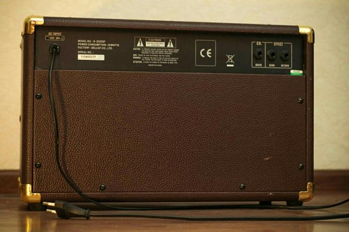 Leem S-252DSP Комбик гитарный с цифровым обработчиком сигнала, 25 Вт