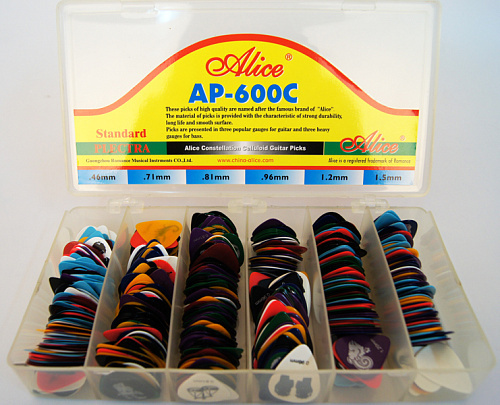 Alice AP-600C Коробка медиаторов, 600шт