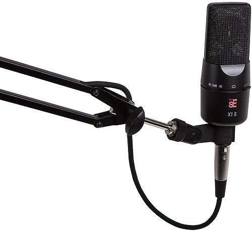 Soundking DD077 Микрофонная настольная стойка