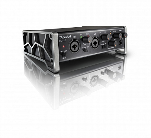 Tascam US-2x2 USB Аудио/MIDI интерфейс