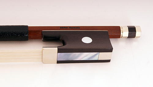Doerfler 107A44 Violinbogen 7А Скрипичный смычок 4/4, восьмигранный