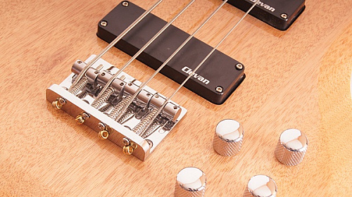 Clevan CB-40-NA Бас-гитара