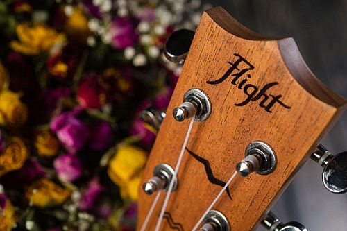 FLIGHT DUC 323 /MAH/MAH Укулели