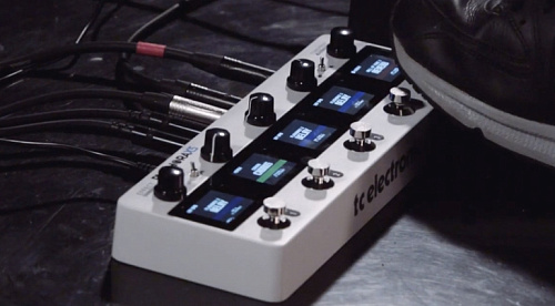 TC Electronic Plethora X5 Процессор эффектов для гитары