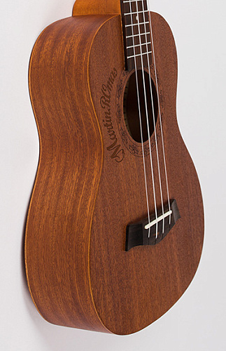 MARTIN ROMAS MR-04F Укулеле баритон