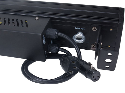 American DJ Mega TRI Bar Светодиодная панель