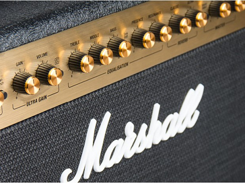 Marshall DSL40 Combo Гитарный ламповый усилитель, 40 Вт