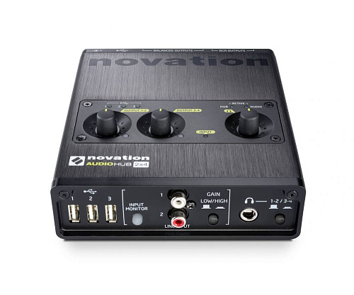 Novation Audiohub 2x4 комбинированный аудио-интерфейс и USB хаб