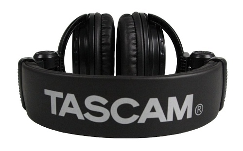 Tascam TrackPack 2x2   