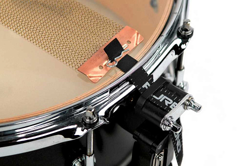 PureSound CPB1424 Custom Pro Brass Подструнник для малого барабана 14", 24 пружины, латунь