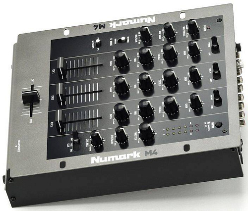 NUMARK M4 3-канальный профессиональный 10' микшер входы: 2 phono/линейных, 4 линейных, 1 микрофонный