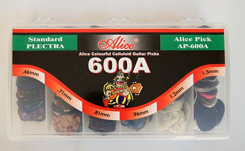 Alice AP-600A Коробка медиаторов, 600шт, 6 толщин.