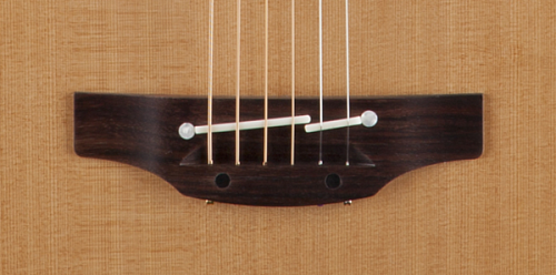 TAKAMINE PRO SERIES 3 P3DC Комплект: электроакустическая гитара, кейс