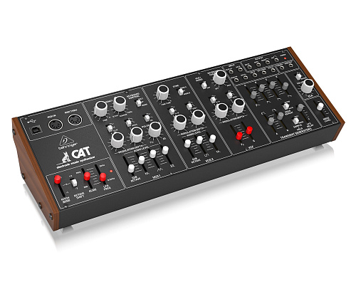 Behringer CAT Полумодульный аналоговый синтезатор