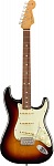 Фото:Fender Vintera '60S Stratocaster®, Pau Ferro Fingerboard, 3-Color Sunburst Электрогитара, цвет санбёрст, чехол