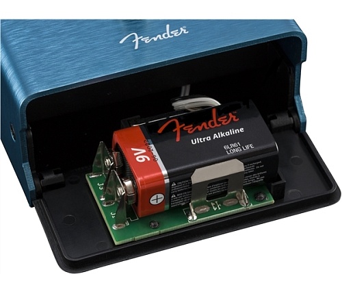 FENDER MIRROR IMAGE DELAY PEDAL Педаль эффектов - цифровая задержка (дилей)