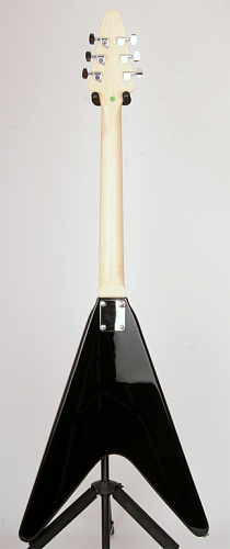 Caraya E235BK Электрогитара V-образная