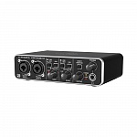 :Behringer UMC202HD USB-