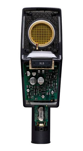 AKG C414XLS Конденсаторный микрофон с 1" мембраной