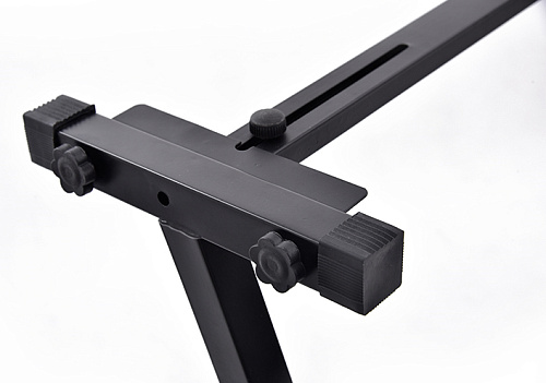 Foix Q-168 Стойка для клавишных инструментов, одинарная Z