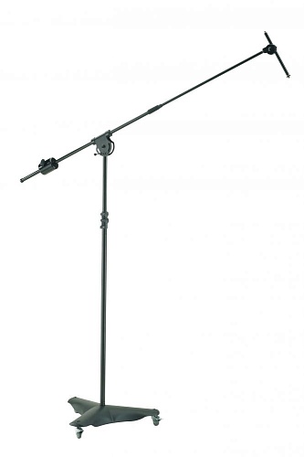 K&M 21430-500-55 Микрофонная стойка 'журавль' на колесах
