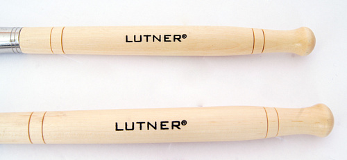 Lutner SV601 Щетки для барабана пластиковые, деревянная ручка