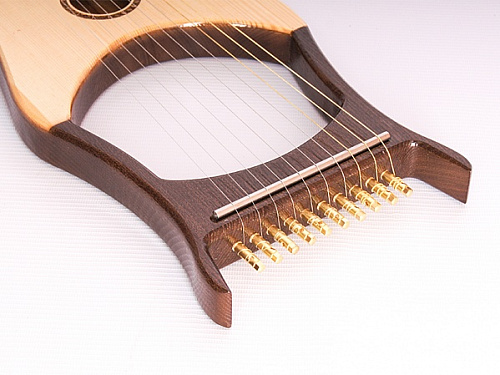 МОЗЕРЪ LH-10R Лира 10ти струнная (D-E-F-G#-A-B-C-D-E-F), увеличенный резонаторный корпус из ясеня