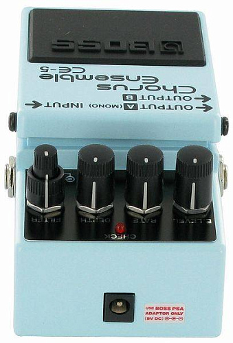 BOSS CE-5 Chorus Ensemble Педаль для электрогитары