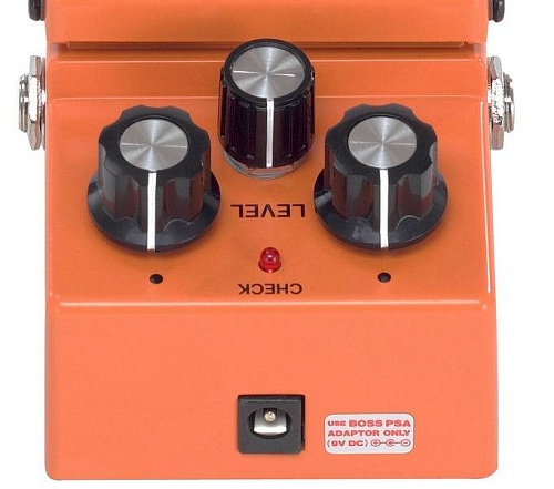 BOSS DS-1 Гитарная педаль эффектов Distortion