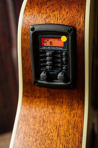 CRAFTER ML-Maho Plus Электроакустическая гитара шестиструнная с кейсом