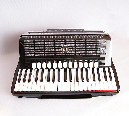 Gelander GH2012H-BLACK Аккордеон 41/120/13+6+1, черный