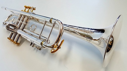 Vincent Bach 190S43W2 Труба "Bb"