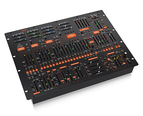 Behringer 2600 Полумодульный рековый синтезатор