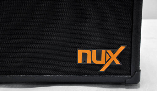 Nux Frontline-15 Цифровой гитарный комбоусилитель, 15 Вт