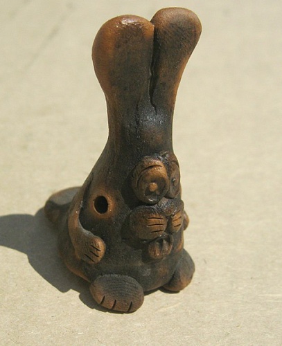 Керамика Щипановых SM06 Свистулька маленькая Заяц, обварная