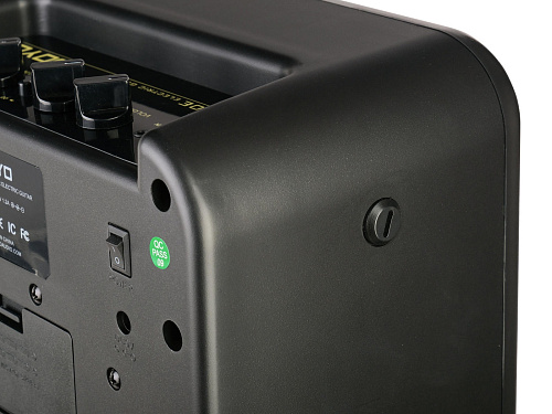 Joyo MA-10E Портативный комбоусилитель для электрогитары, батарейки, 10 Вт, (уценка)***