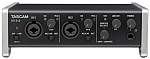 Фото:TASCAM US-2X2TP Комплект: интерфейс US-2x2, наушники TH-02, конденсаторный микрофон TM-80