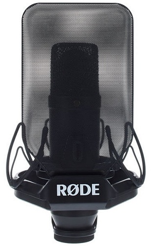 RODE NT1 Kit Комплект: студийный микрофон NT1, крепление на стойку, поп-фильтр SMR