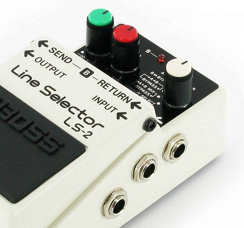 Boss LS2 Line selector Педаль эффектов