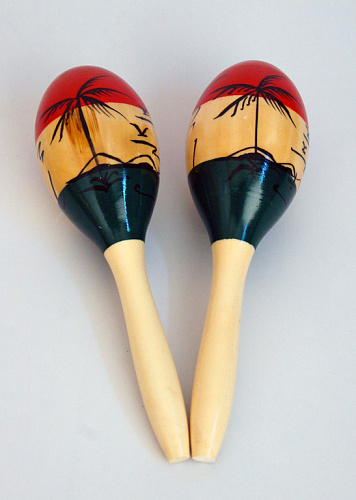 Fleet M1 Деревянные маракасы на ручке диаметр 7.4cм, длина 24.5см.